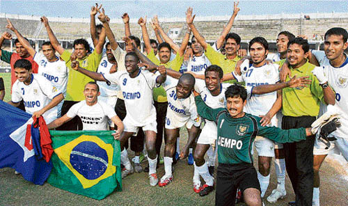 Dempo pipped Churchill Brothers to clinch the I-League football title. Their captain, Nigerias Ranti Martins (No. 9), scored 11 goals.