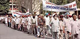 PAU pensioners hold a protest rally in Ludhiana