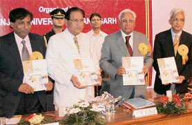 Dr A.R. Kidwai (second from right) Governor, Haryana, releasing souvnier of the second Chandigarh Science Congress: CHASCON-2008 at Panjab University on Friday.