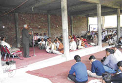 Nachan MLA Dile Ram addresses farmers at Bharari temple, near Sundernagar
