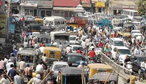 Serpentine queues of traffic witnessed at Damoria Bridge in Ludhiana.