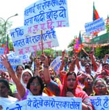 BJP activists protest against the Sheila Dikshit's government in the Capital on Tuesday