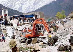 Relief and rescue operations in progress at the site of the landslide on the Manali-Rohtang highway
