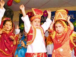 Tiny tots of Kiddies Paradise School dance to the tunes of a Punjabi pop song during the annual day function at Punjabi Bhawan in Ludhiana