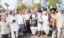 Farmers from Punjab and Haryana stage a protest in Chandigarh