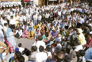 Jammu, Kashmir and Ladakh All-Departments Clerical Staff Association protesting for the acceptance of its demands in Jammu on Wednesday.