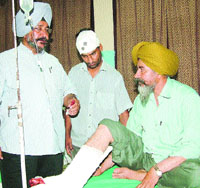 The victim Pritam Singh undergoes treatment at Jalandhar civil hospital.