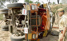 The tanker carrying diesel that overturned and fell into a ditch near Nada Sahib; 