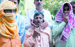 Three persons Wazir, Ratti Pal and Ashok, involved in the Delhi Cantt robbery case, arrested in the Capital