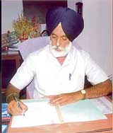 Harinder Singh Brar assumes charge as member (distribution) of the PSEB in Patiala on Friday