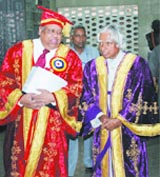 Former President Abdul Kalam Azad with the dean of Maulana Azad Medical College A.K. Agarwal during the celebrations to mark the completion of 50 years of the college in the Capital 