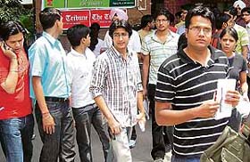 Students throng the free mock CAT exam held at DAV College, Chandigarh