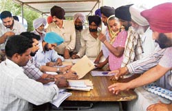 People file nominations for panchayat elections in Mohali