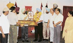Arjuna awardee Gurdev Singh Gill, former international football player, being felicitated at the Punjab Police Academy, Phillaur