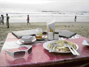  Succumb to the magic of sun-kissed beaches & scrumptious seafood in Goa.
