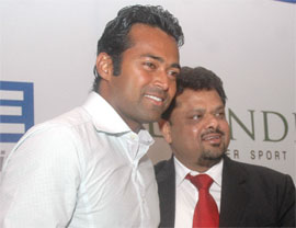 Tennis player Leander Paes with CMD Omaxe Rohtas Goel in New Delhi on Thursday.