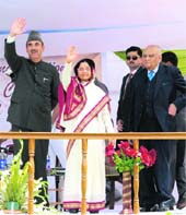 President Pratibha Patil, Jammu and Kashmir Chief Minister Ghulam Nabi Azad and Governor S.K. Sinha after the inauguration of the Jammu University extension counter at Bhaderwah on Monday