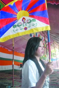 Miss Tibet 2006 Tsering Chundak La at a demonstration organised by Tibetan students at Jantar Mantar in New Delhi