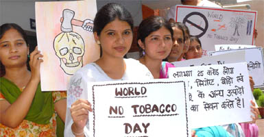Students of Swami Vivekananda Girls College creating awarness about the ill effects of smoking on the eve of World Tobacco Day.