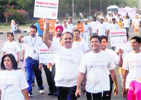 Volunteers take part in Walkathon organised by Alchemist Hospital in Chandigarh