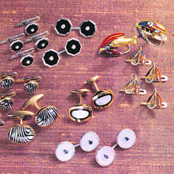 Cufflinks could be all that distinguish you from the other well-dressed gentlemen at your workplace