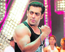 10 Ka Dumwill mark Salmans TV debut