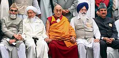 (From left): Delhi Jama Masjid high priest Syed Ahmed Bukhari, former President of Afghanistan Sibghatullah Al Mojaddedi, Tibetan spiritual leader the Dalai Lama, SGPC president Avtar Singh and Jammu and Kashmir Chief Minister Ghulam Nabi Azad pose for photograph at an anti-terrorism conference organised by Muslim organisations in New Delhi on Sunday.