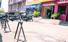 Hotel owners encroaching upon the roads in Jammu