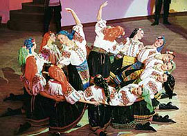 A scene from the famed Igor Moiseyev ballet from Russia which will be staged at Indradhanusha Auditorium in Panchkula on June 14. 