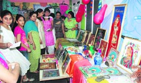 The Evergreen Women Association holds an exhibition at Kiddies Paradise School in Ludhiana