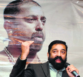 Kamal Hassan during a news conference to promote his latest release Dasavathaaram. 