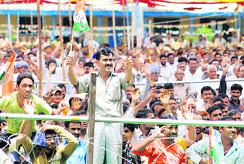 Congress workers at the rally.