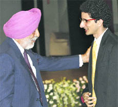 Sam Manekshaws grandson Jehan Manekshaw with Field Marshal Arjan Singh at a memorial function organised for the late Field Marshal in New Delhi on Tuesday.
