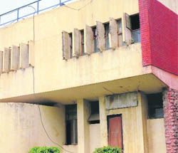 The dilapidated building of the youth hostel in Panchkula.