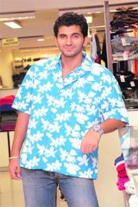  Photo by Pradeep Tewari, Location courtesy: Style Chek