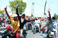 Bandh sympathisers forced closure of the MGDAV College in Bathinda resulting in postponement of the ongoing examination.
