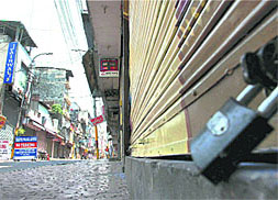 Shops were closed during Jammu bandh called by the Shri Amarnath Yatra Sangharsh Samiti to mourn the death of Kuldeep Dogra, who committed suicide during the protest, in Jammu on Thursday.