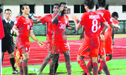 Indian Captain Bhaichung Bhutia (L) celebrates with team-mates after scoring the second goal against Turkmenistan at the AFC Challenge Cup 2008, in Hyderabad on Sunday. India defeated Turkmenistan 2-1