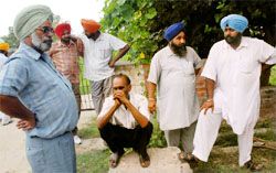 Checking staff of PSEB held captive at village Lehra Mohabbat in Bathinda 