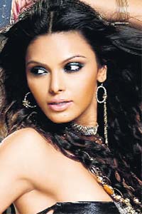 Sherlyn Chopra is part of the second season of Big Boss 2 on the new channel Colors