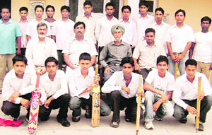 Under-16 cricket team of MGMN Senior Secondary School, Ahmedgarh, after winning the zonal tournament. 