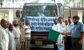 Mahinder Singh, ADN, flags off the truck carrying relief material for the flood affected people of Bihar in Bathinda