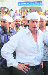 Superstar Shah Rukh Khan during the shooting of film Rab Ne Bana De Jodi at the Golden Temple in Amritsar on Tuesday.