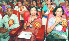 Recipients of Delhi State Teachers Award 2008 in New Delhi on Friday