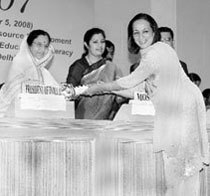 Government Model Senior Secondary School, Sector 35, teacher Jasmine Jakkhar receiving national award from President Pratibha Patil in New Delhi.