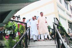 BJP general secretary Arun Jaitley and other party leaders after a meeting on the poll strategy in Jammu on Sunday.