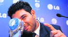 Yuvraj Singh poses with the T20 International Performance of the Year award at the ICC Awards ceremony in Dubai on Wednesday.