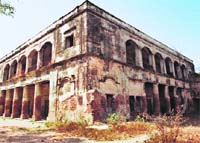 Bagh wali kothi at Dujana in Jhajjar district. 