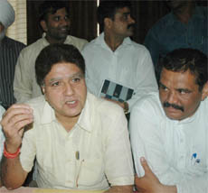 Punjab BJP chief Rajinder Bhandari addresses mediapersons in Jalandhar on Friday.