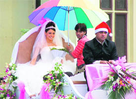 Actor Amna Sharif giving a shot for her movie Sabse Peeche Khade Hum at Shimla.